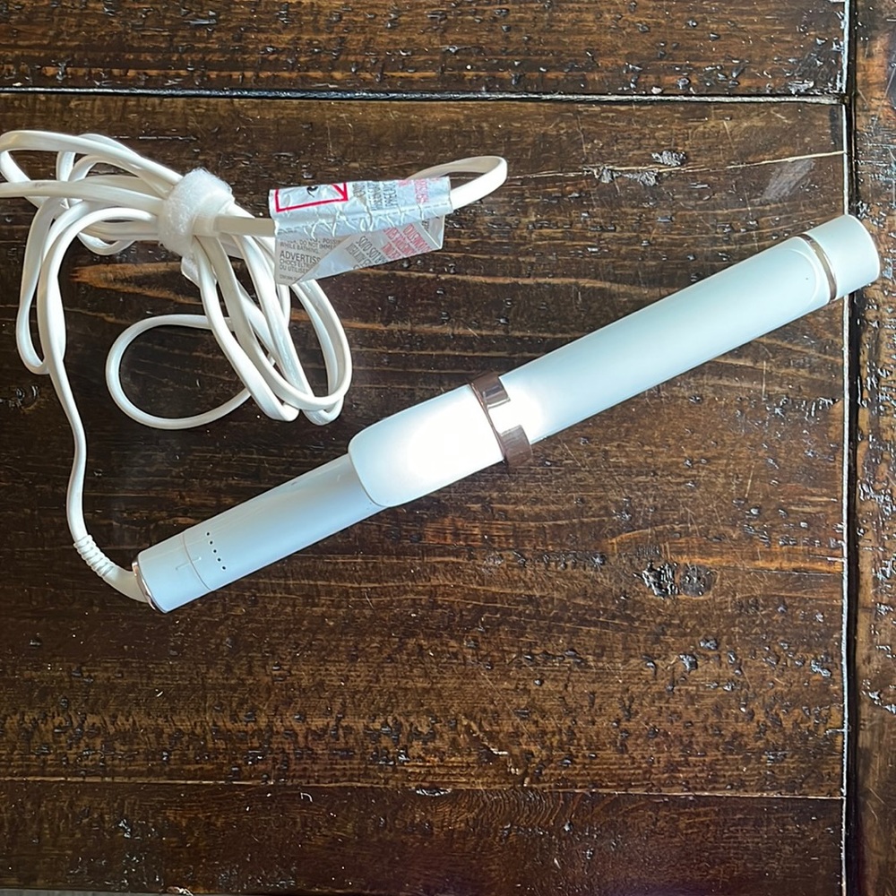 T3 singles pass 1.25 in curling iron